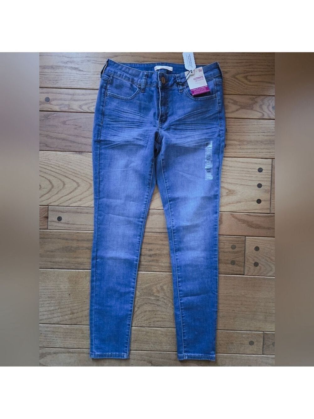 SO Womens Blue Skinny Jegging Jeans NWT